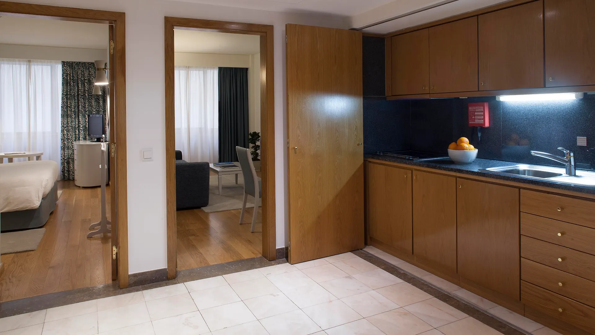 Altis Suites Apartamentos Turisticos Lisbon 4*,