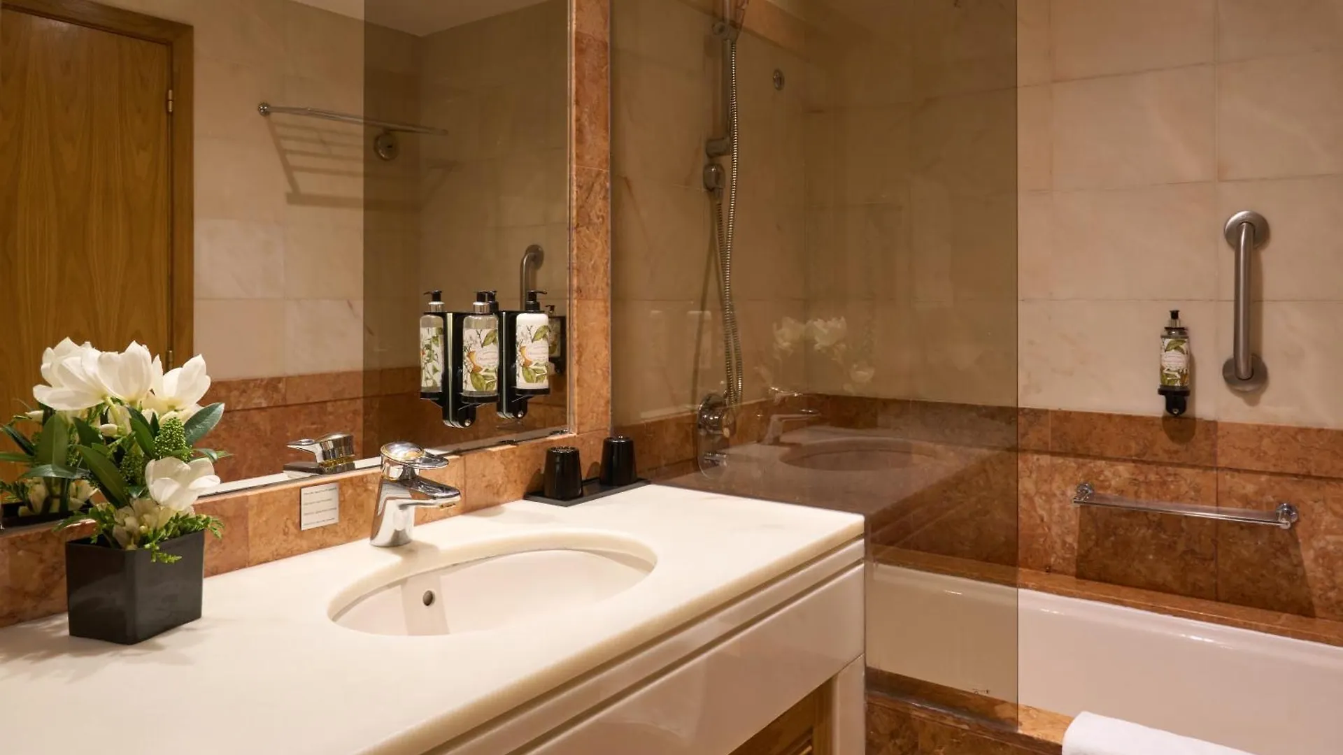 Altis Suites Apartamentos Turisticos Lisbon 4*,  Portugal