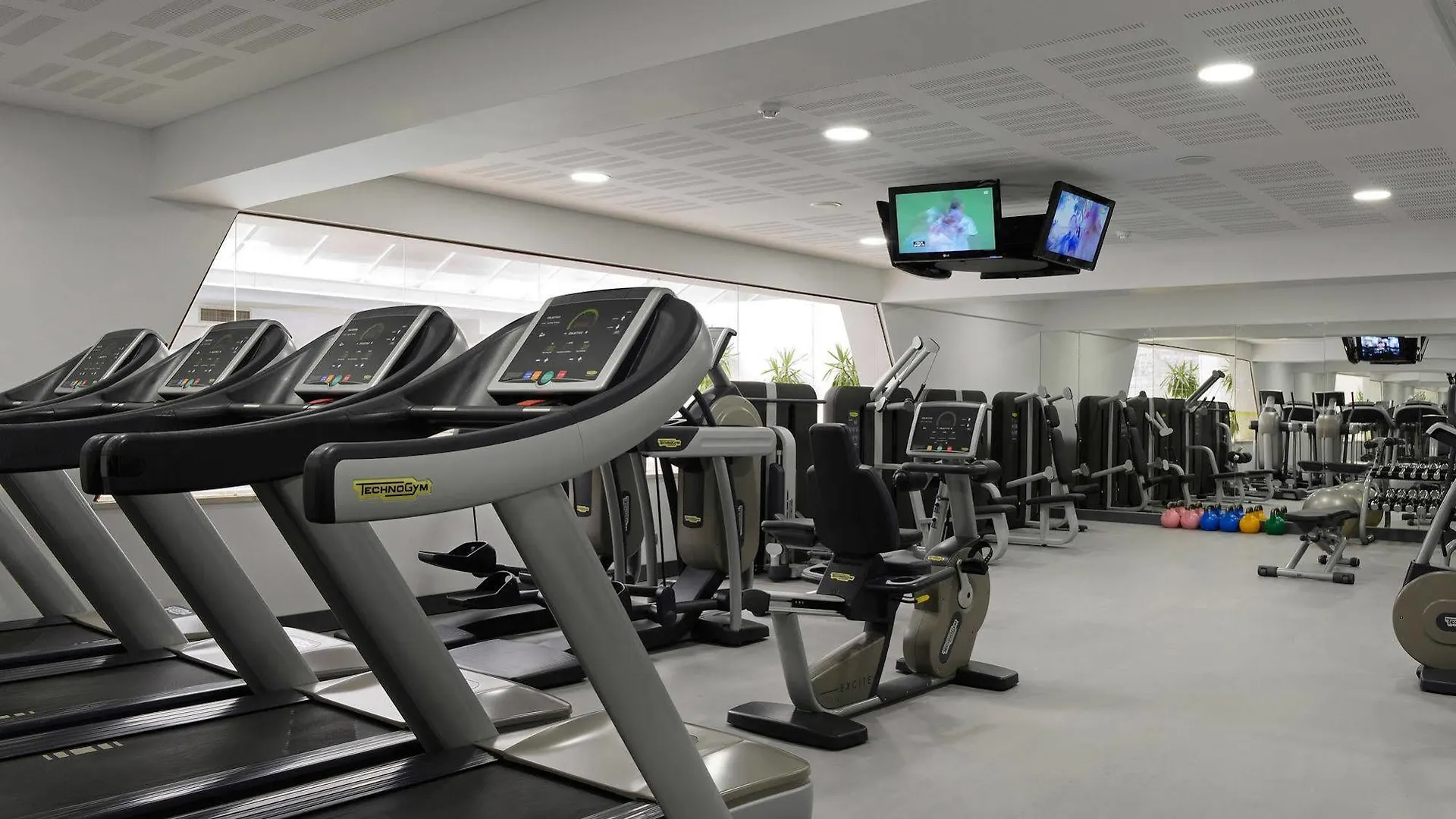 Altis Suites Apartamentos Turisticos Lisbon 4*,